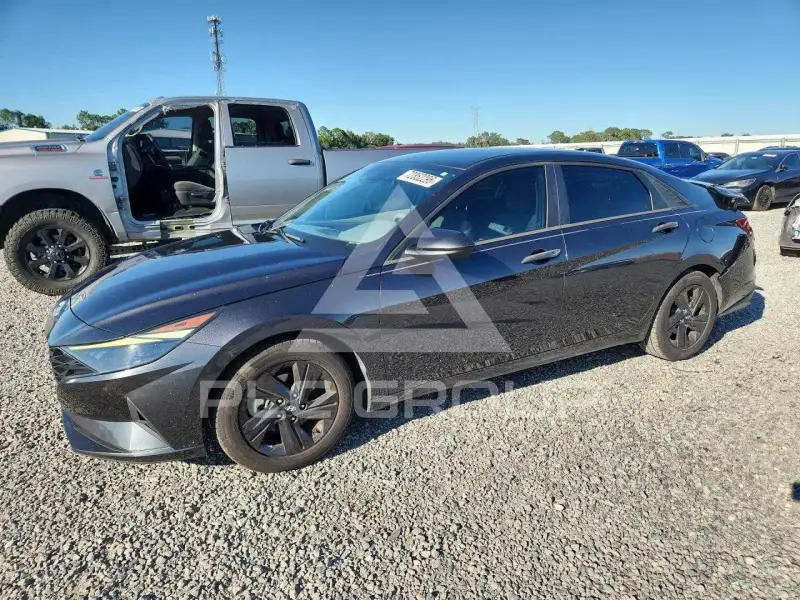 2021 Hyundai Elantra фото