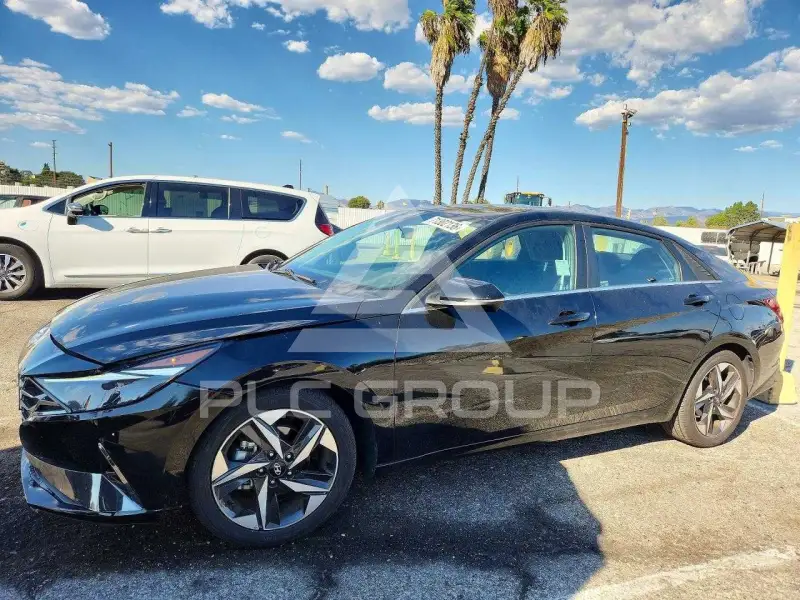 2021 Hyundai Elantra photo