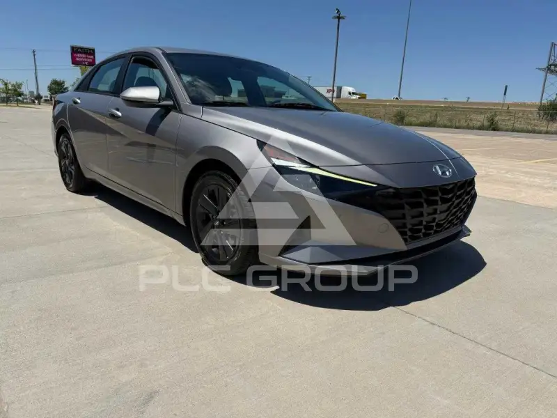 2021 Hyundai Elantra photo