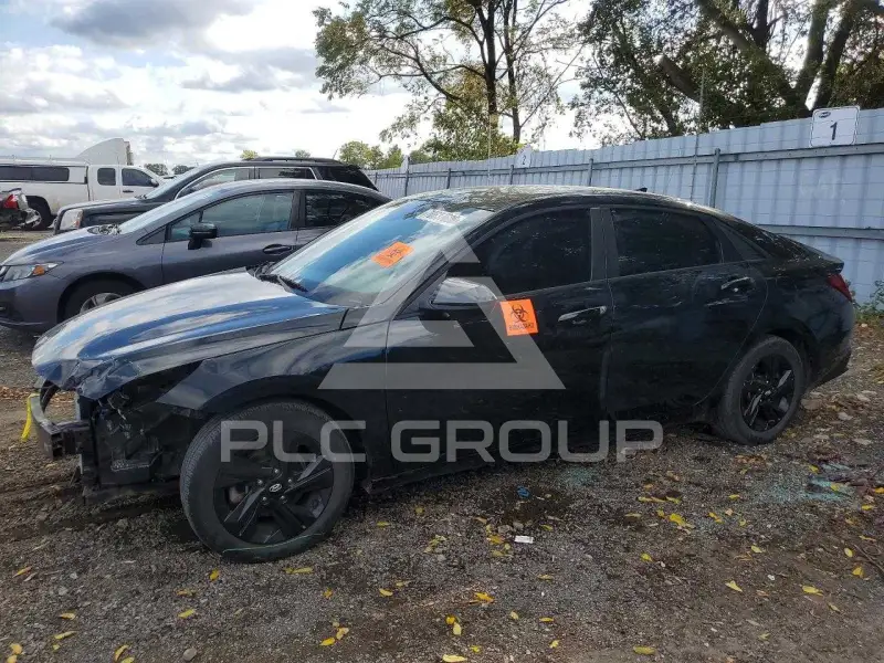 2021 Hyundai Elantra photo