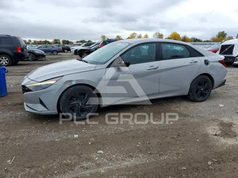 2021 Hyundai Elantra фото