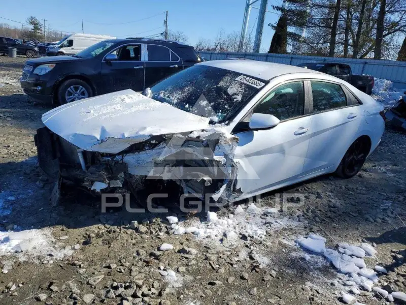2021 Hyundai Elantra фото