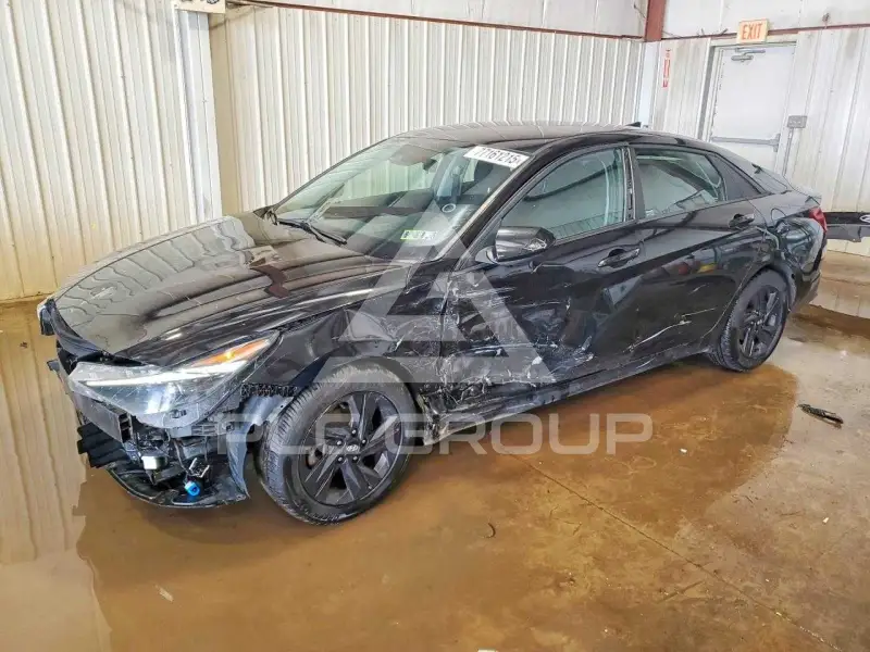 2021 Hyundai Elantra фото