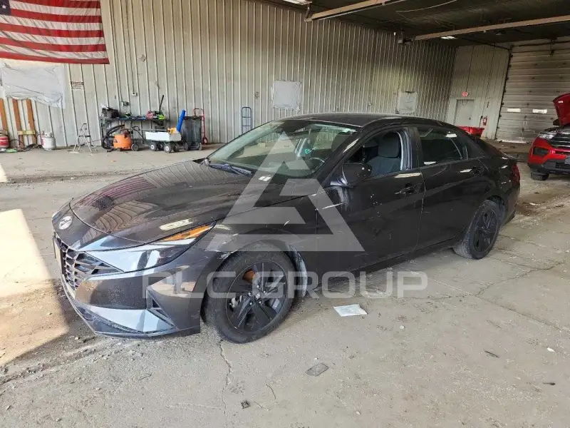 2021 Hyundai Elantra фото