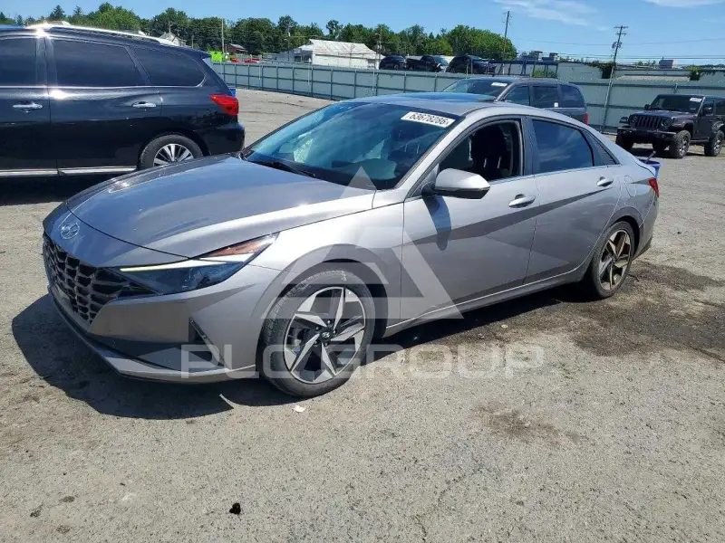2021 Hyundai Elantra фото
