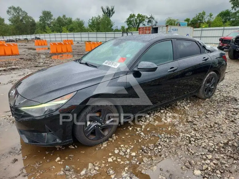 2021 Hyundai Elantra photo