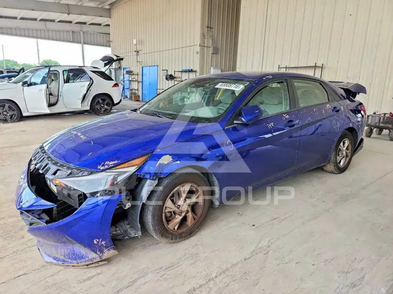 2021 Hyundai Elantra photo