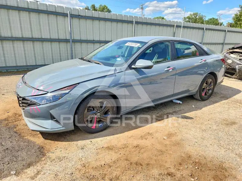 2021 Hyundai Elantra photo