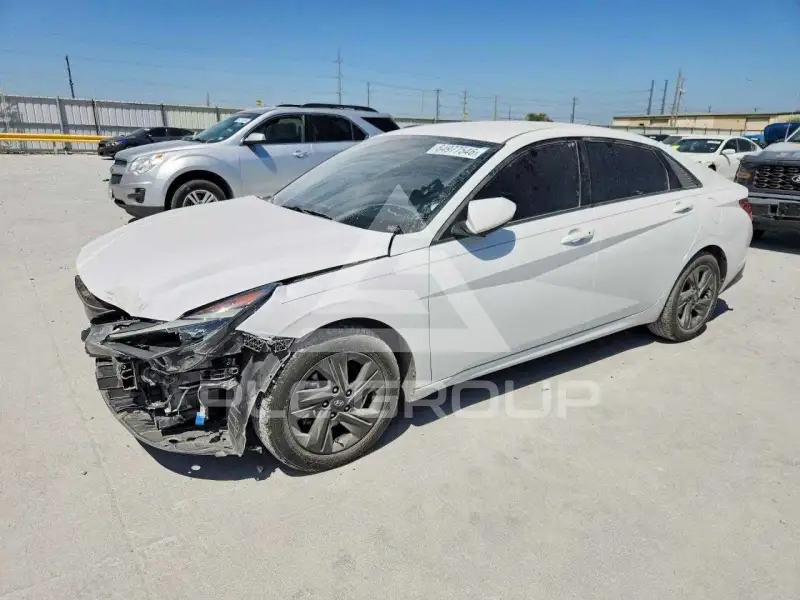 2021 Hyundai Elantra фото