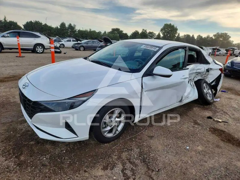 2021 Hyundai Elantra фото
