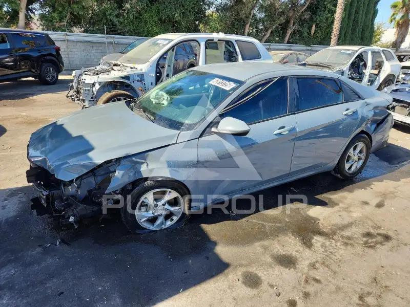 2021 Hyundai Elantra photo