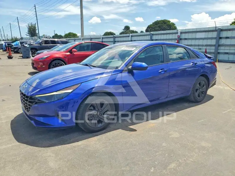 2021 Hyundai Elantra фото