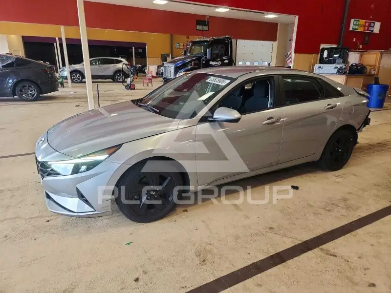 2021 Hyundai Elantra фото
