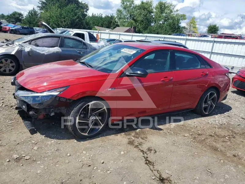2021 Hyundai Elantra photo