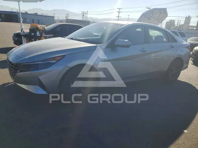 2021 Hyundai Elantra photo