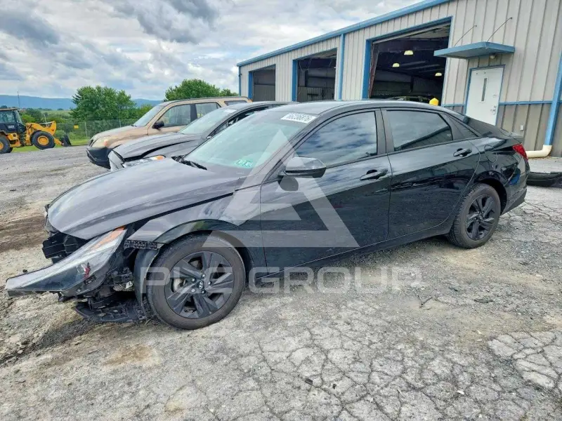 2021 Hyundai Elantra фото