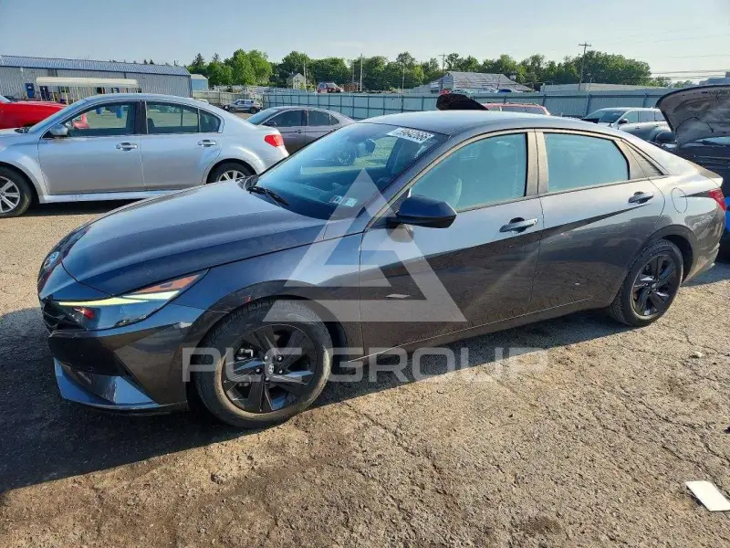 2021 Hyundai Elantra фото