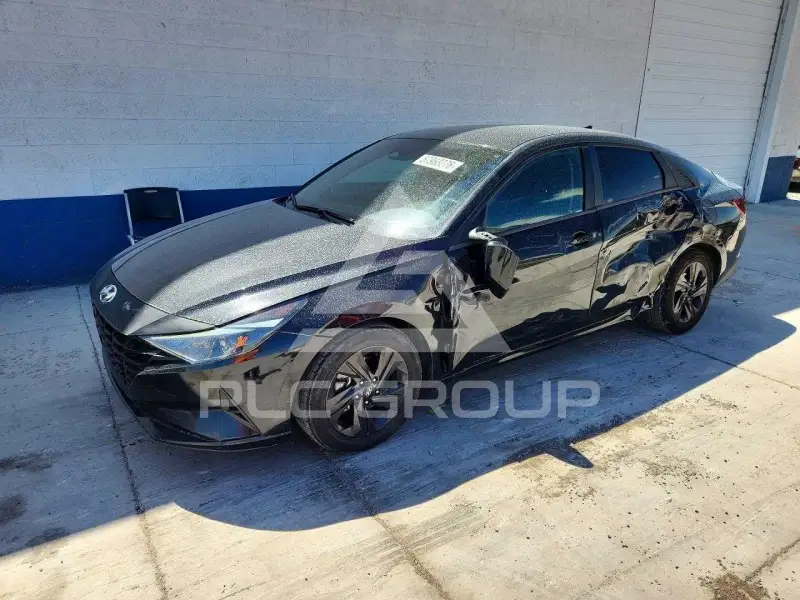 2021 Hyundai Elantra фото