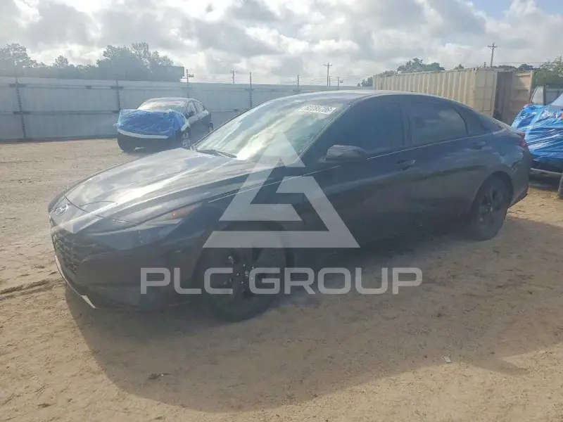 2021 Hyundai Elantra фото