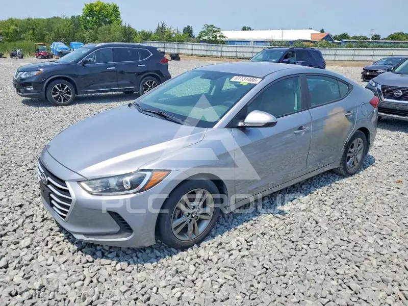 2021 Hyundai Elantra фото