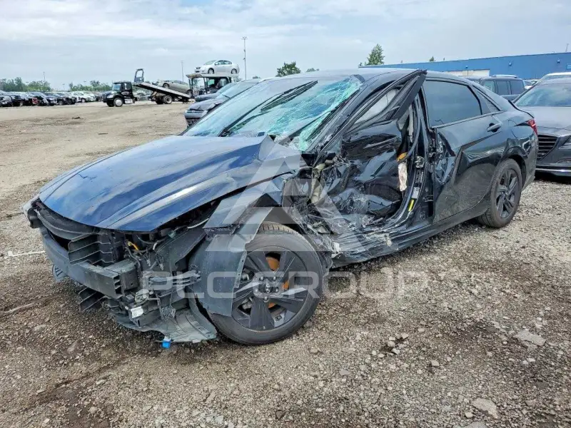 2021 Hyundai Elantra фото