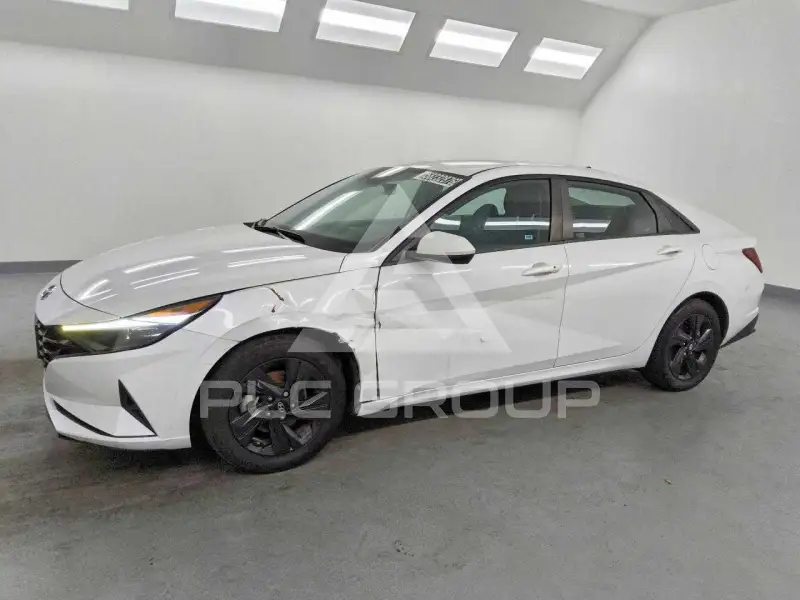 2021 Hyundai Elantra фото