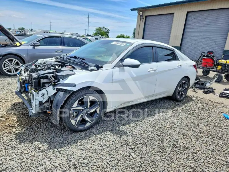 2021 Hyundai Elantra фото