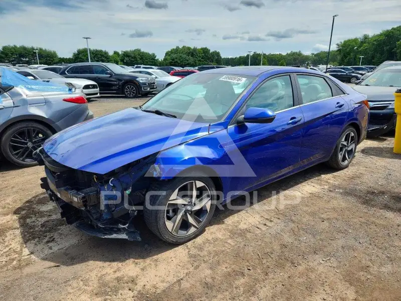 2021 Hyundai Elantra photo