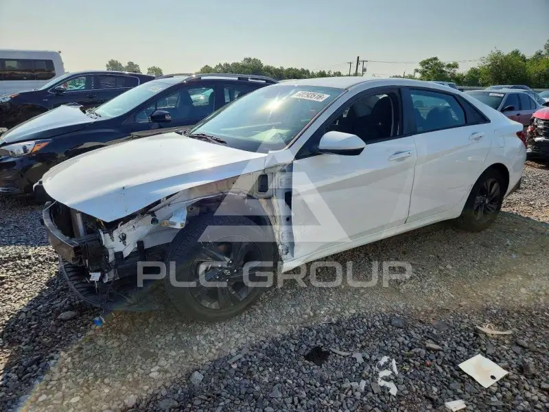 2021 Hyundai Elantra photo