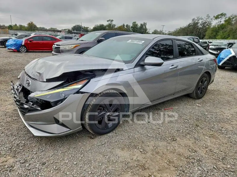 2021 Hyundai Elantra фото