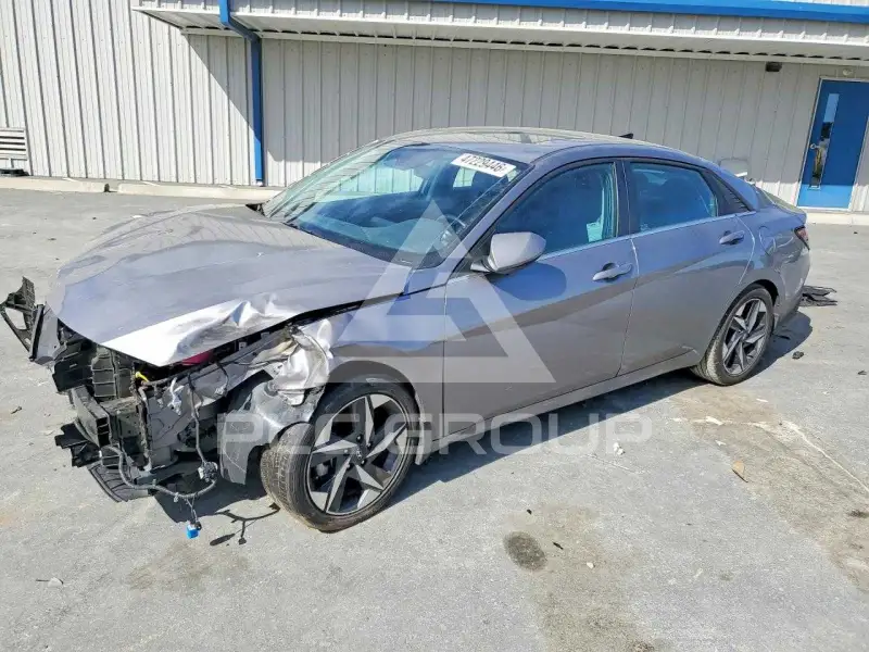 2021 Hyundai Elantra фото