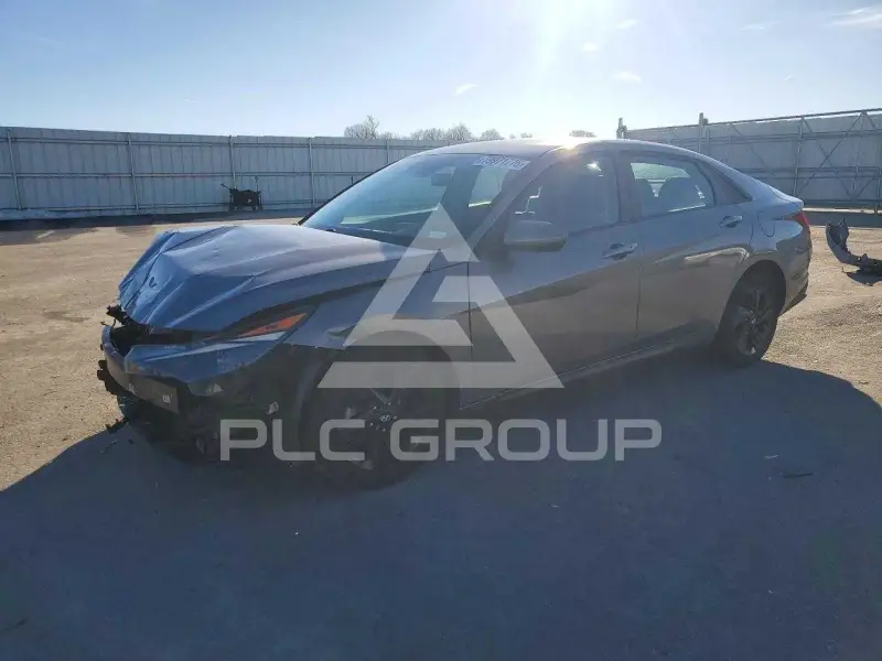 2021 Hyundai Elantra фото