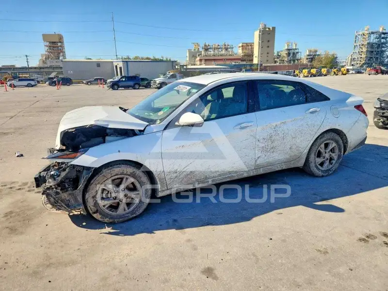 2021 Hyundai Elantra фото