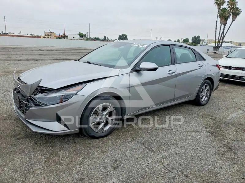 2021 Hyundai Elantra photo
