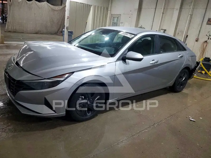2021 Hyundai Elantra фото