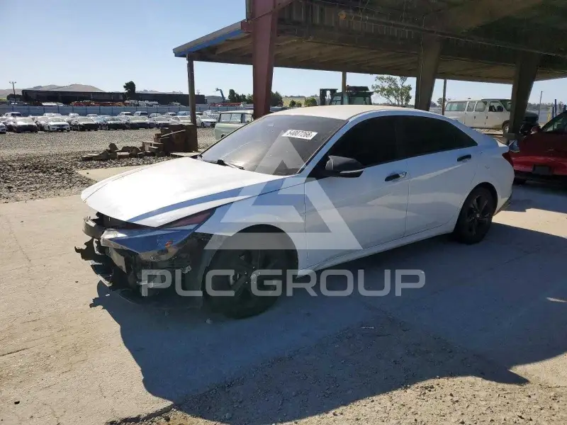 2021 Hyundai Elantra photo