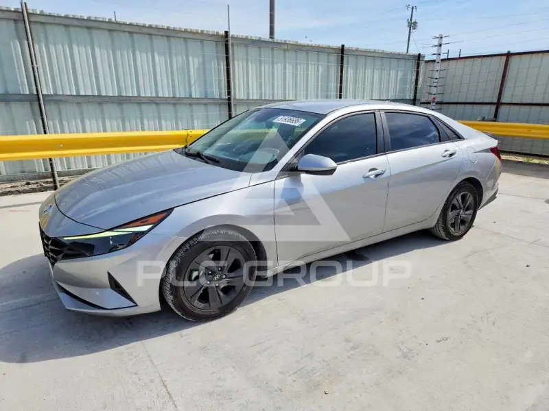 2021 Hyundai Elantra фото