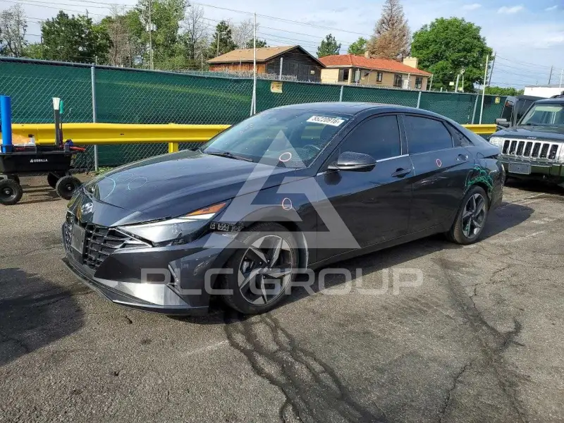 2021 Hyundai Elantra фото