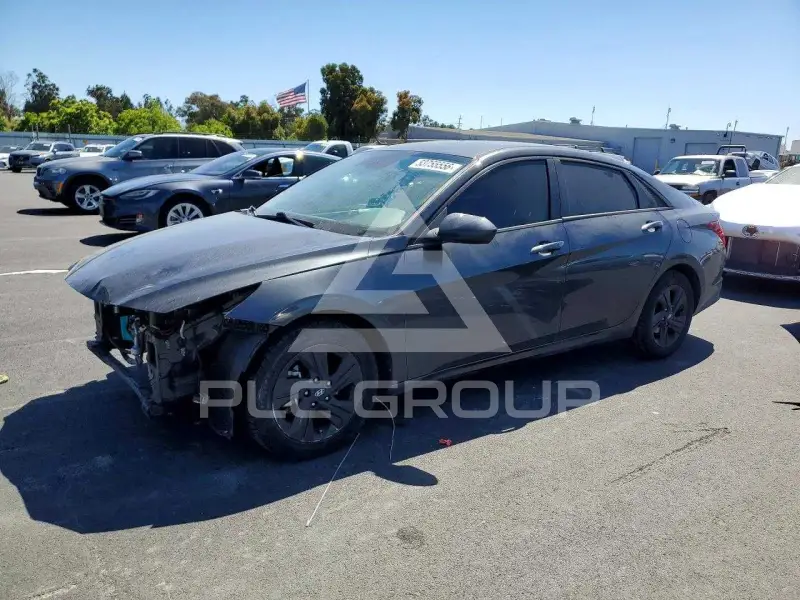 2021 Hyundai Elantra фото
