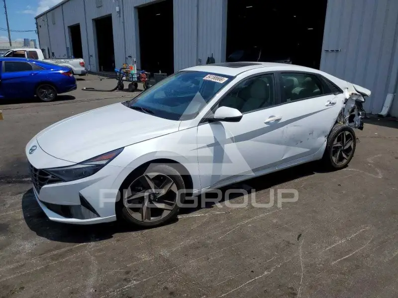 2021 Hyundai Elantra фото
