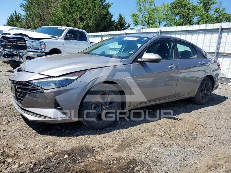 2021 Hyundai Elantra фото