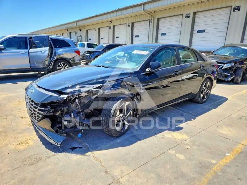 2021 Hyundai Elantra фото