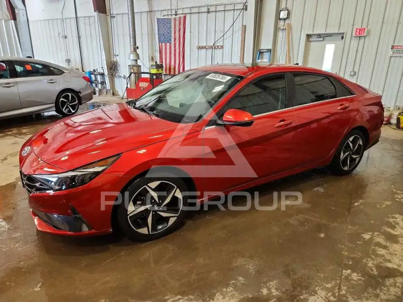 2021 Hyundai Elantra photo