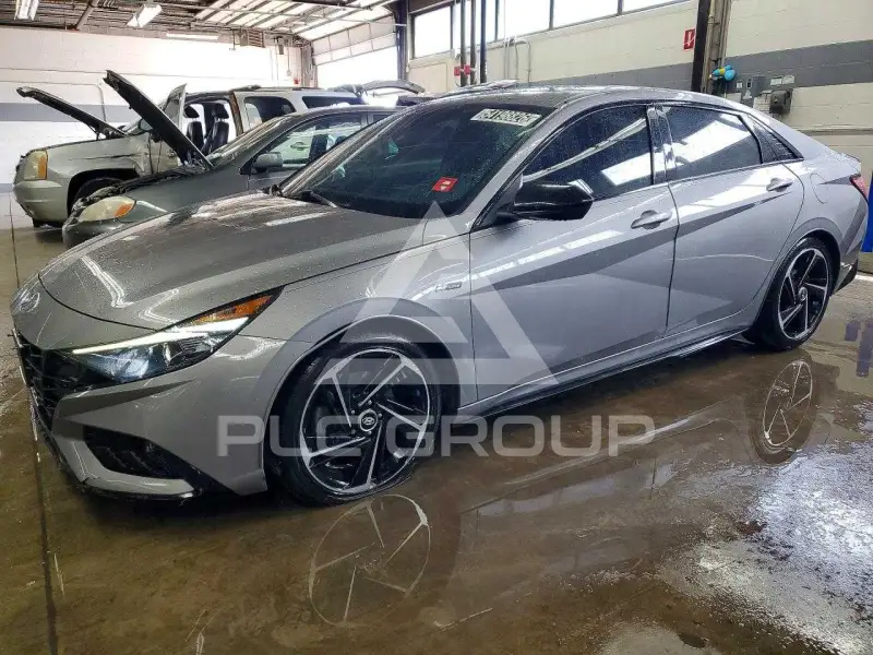 2021 Hyundai Elantra photo