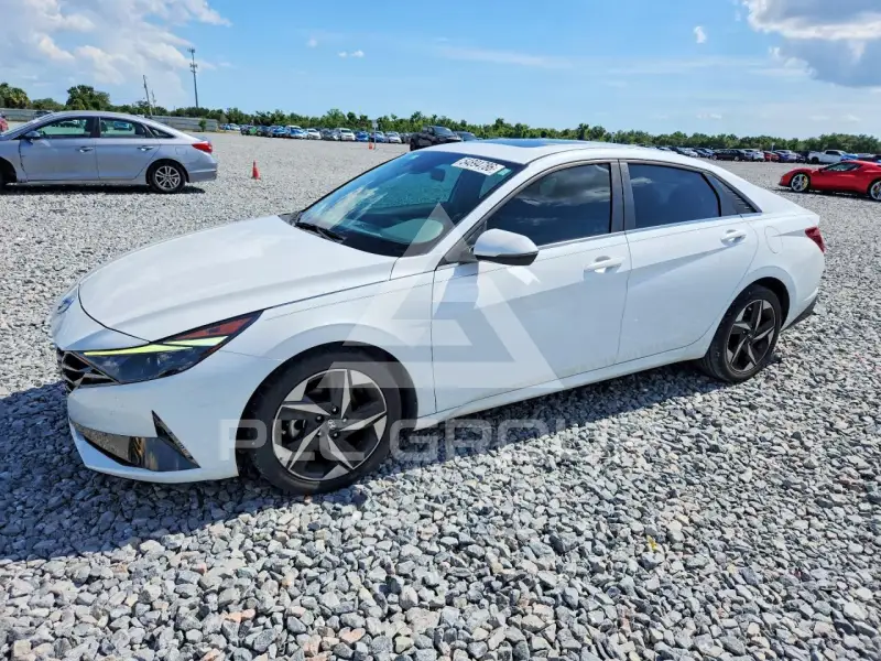 2021 Hyundai Elantra фото