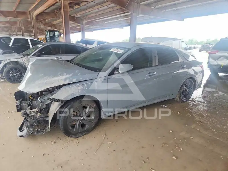 2021 Hyundai Elantra фото