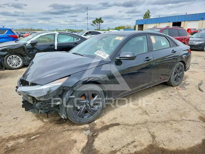 2021 Hyundai Elantra фото