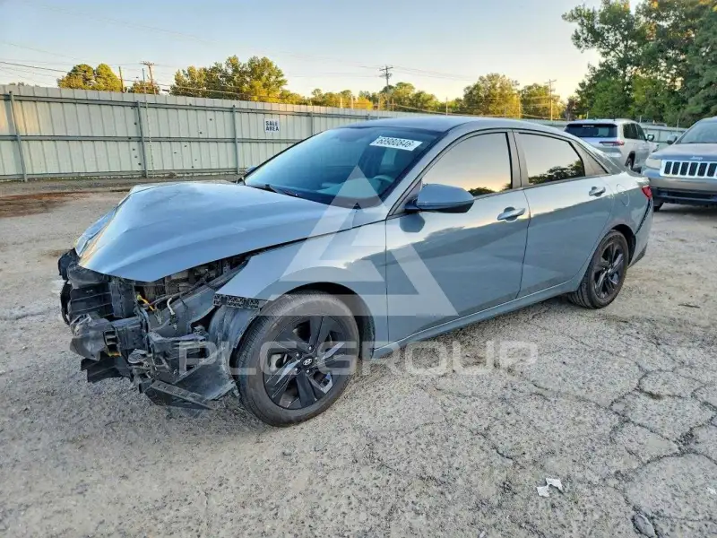 2021 Hyundai Elantra фото