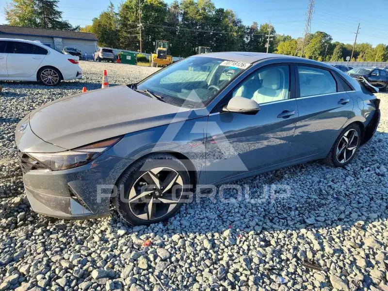 2021 Hyundai Elantra фото