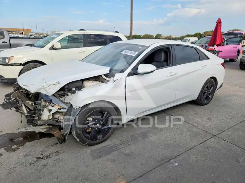 2021 Hyundai Elantra фото